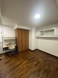 Evergreen Park (D19), Apartment #571547021